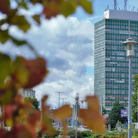 Friendly Place Doki Apartman Gdańsk